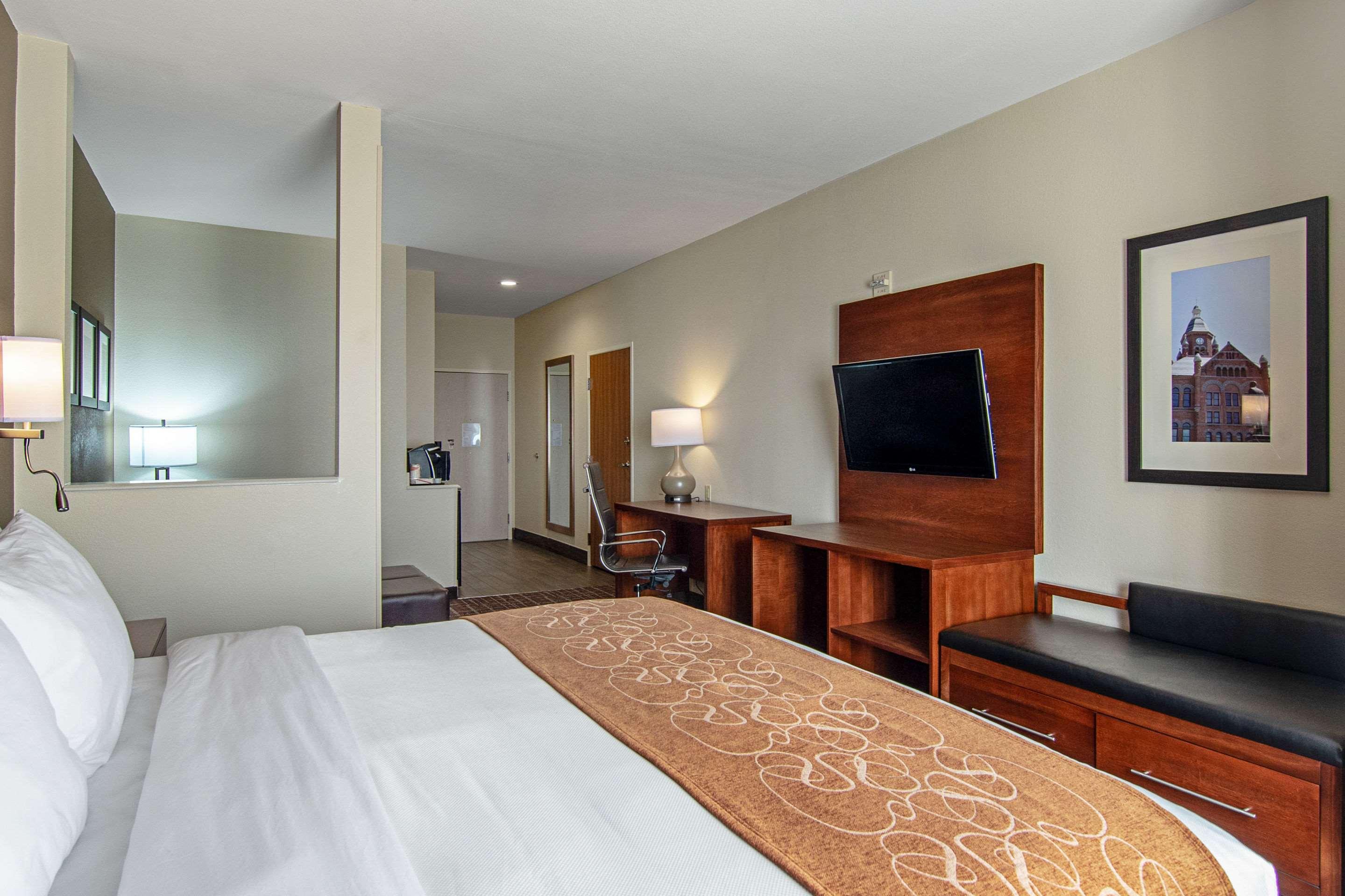 Comfort Suites Nw Dallas Near Love Field Luaran gambar