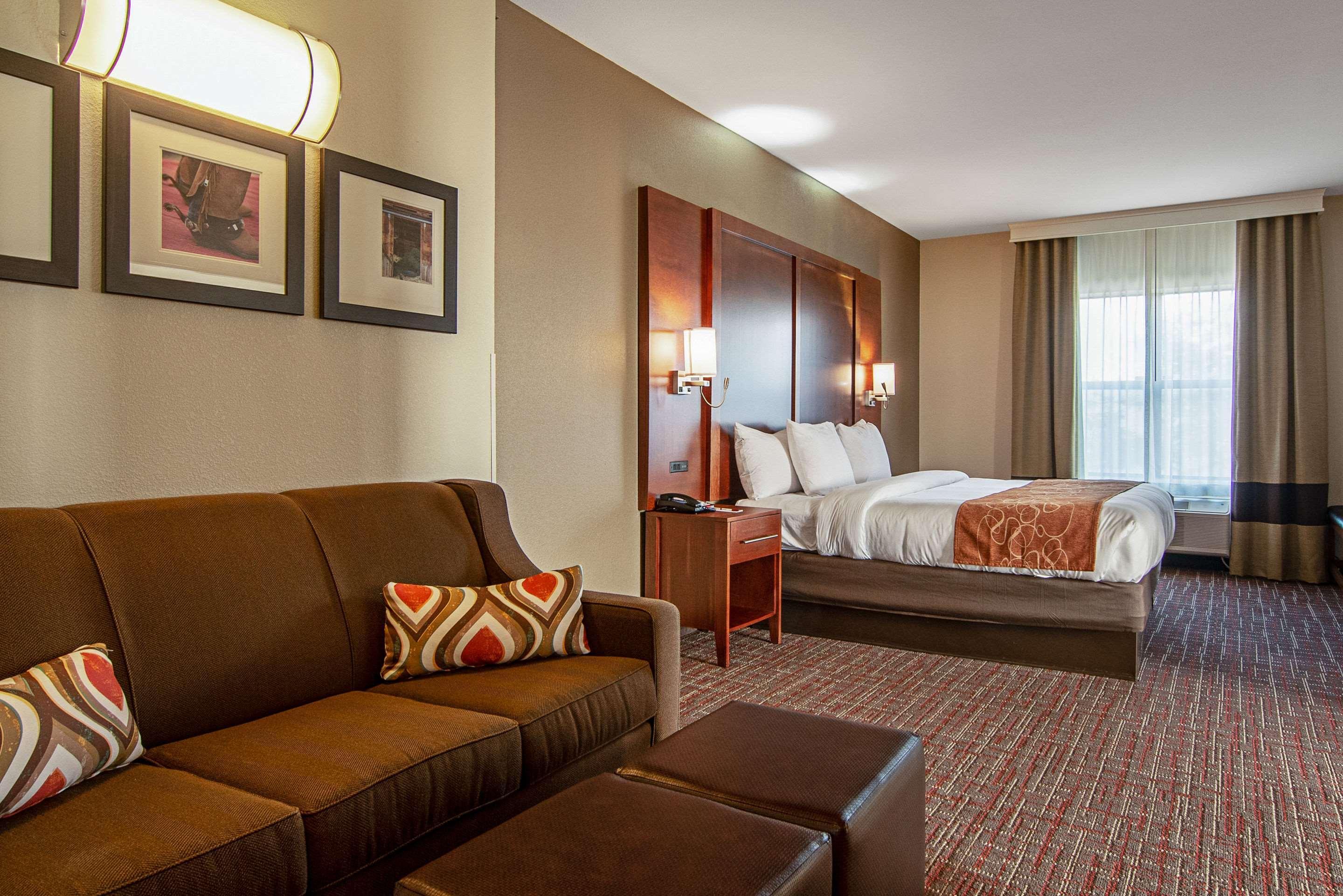 Comfort Suites Nw Dallas Near Love Field Luaran gambar