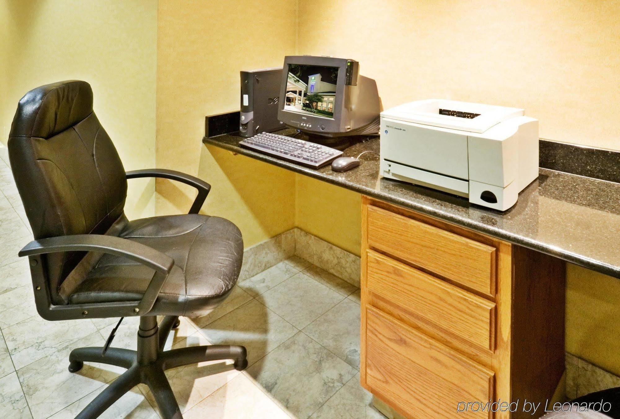 Comfort Suites Nw Dallas Near Love Field Luaran gambar
