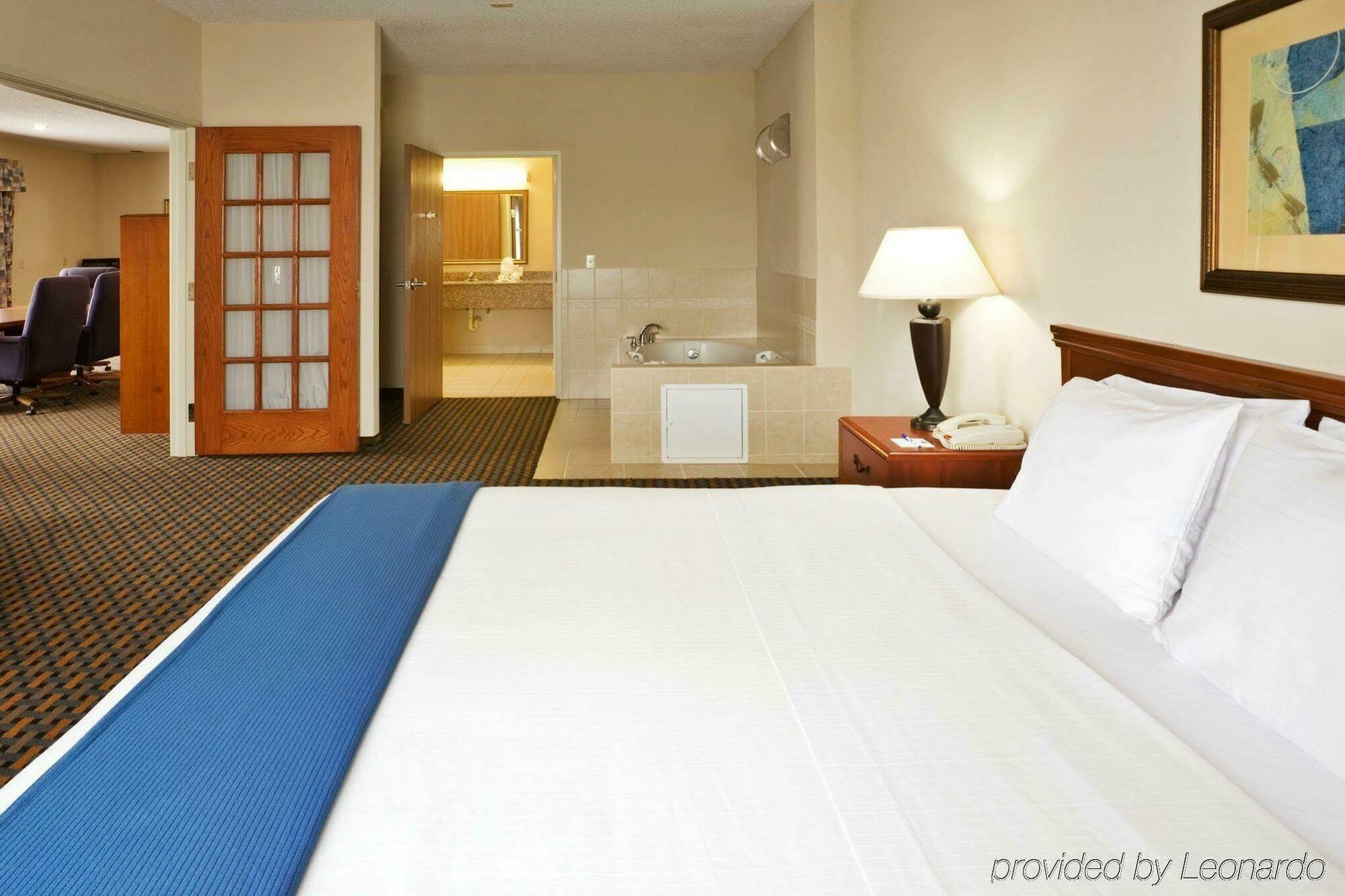 Comfort Suites Nw Dallas Near Love Field Luaran gambar